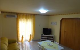 Baciati Dal Sole - Appartamento In Centro